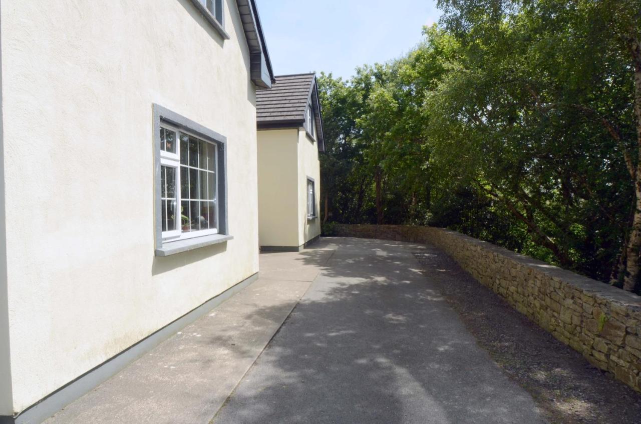 Tawny Lodge Westport Exterior foto